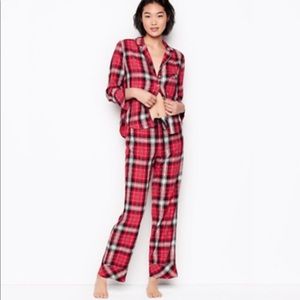 Victoria’s Secret Red Plaid Pajama Set Medium